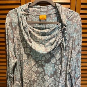 32. WOMENS RUBY RD. XL DETAILED TOP